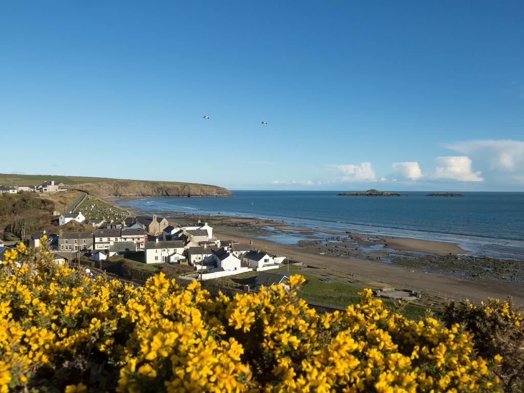Rhiw 2 Bryn Tirion Villa ภายนอก รูปภาพ